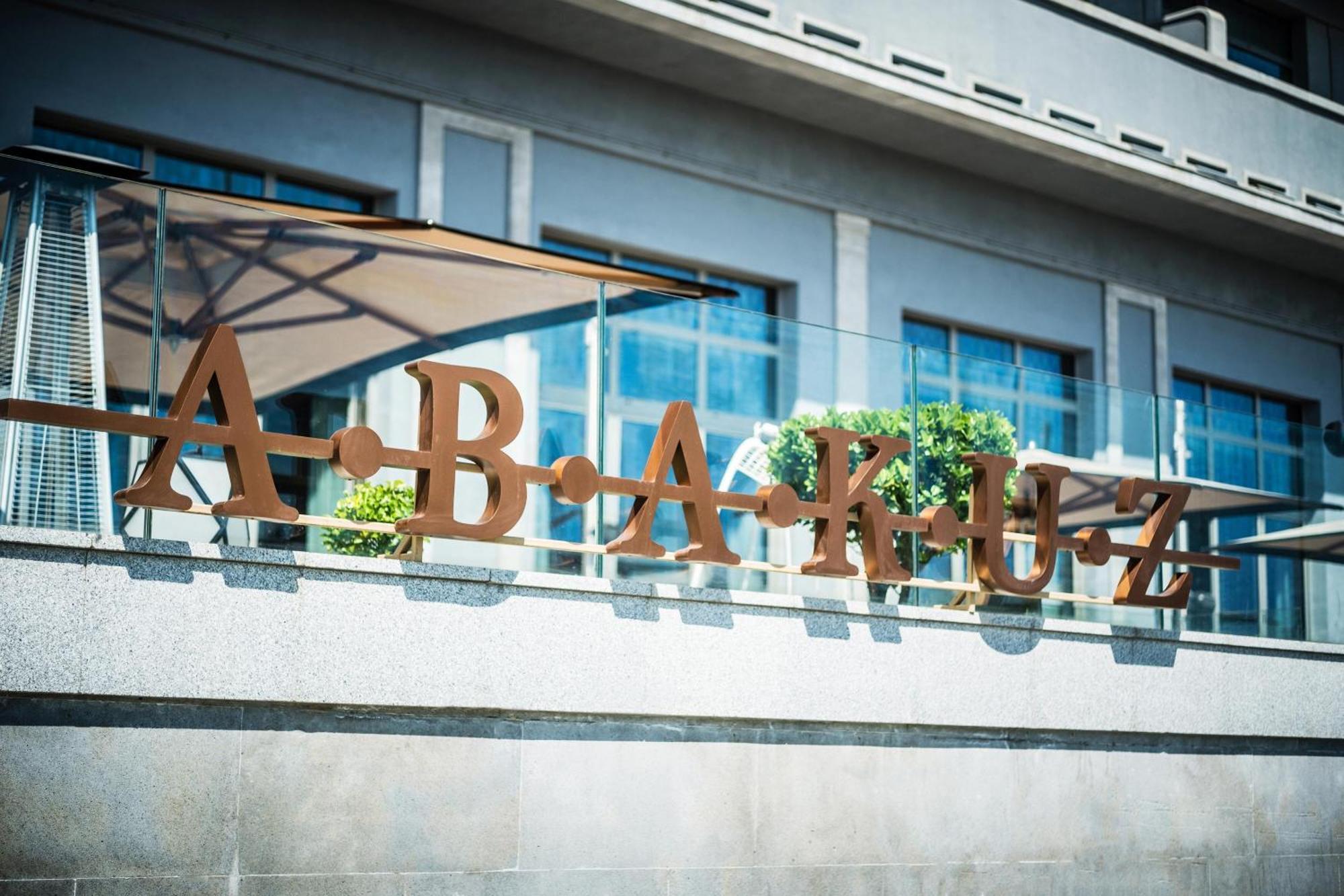 Sheraton Baku Intourist المظهر الخارجي الصورة ABART